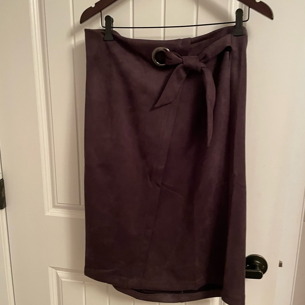 Suede like material Skirt made by SOHO apparel. Size XL.